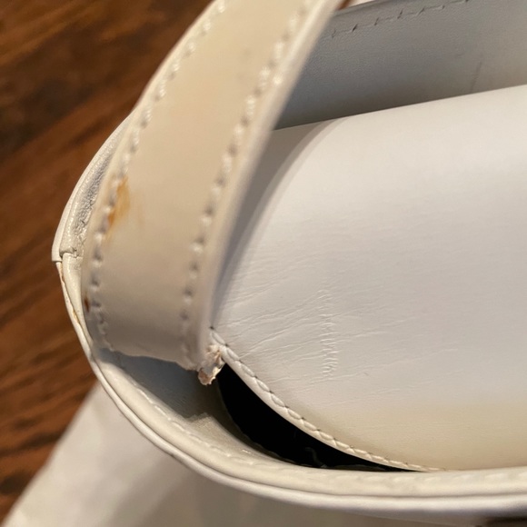 Salvatore Ferragamo vintage bucket shoulder bag - Picture 14 of 14